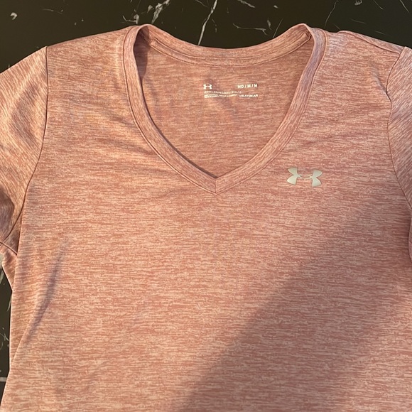Under Armour V Neck - Picture 3 of 3